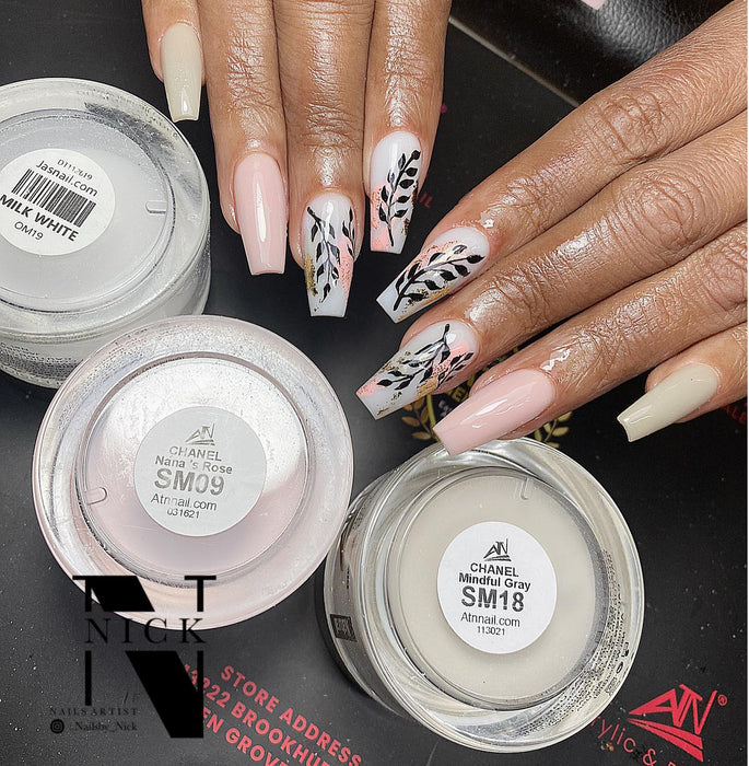 CHANNEL LUXURY - COLLECTION 18 COLORS POWDER