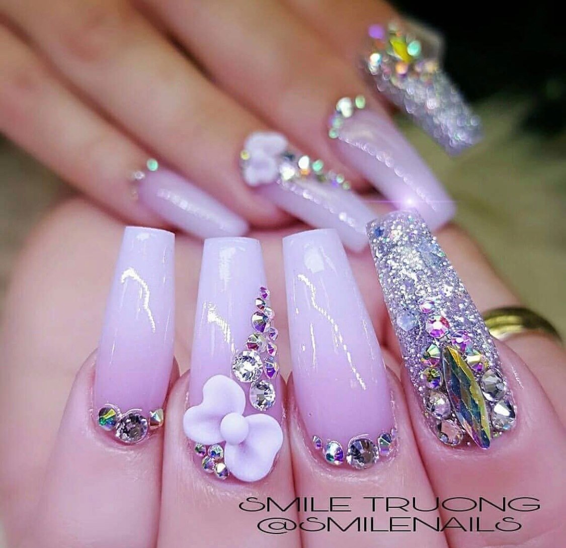 Đá kim cương mặt sau phẳng
