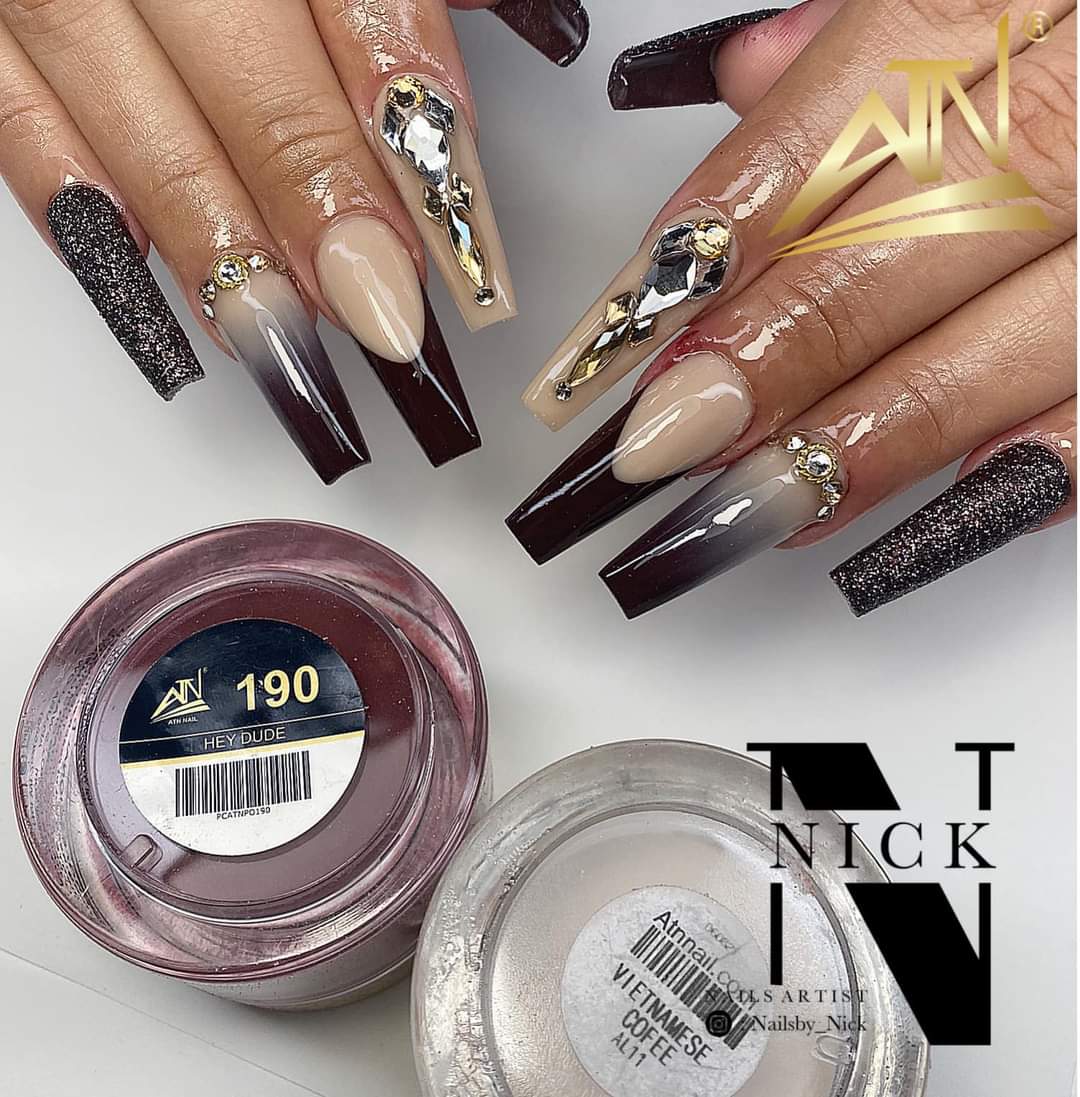 Signature Acrylic Powder – 18 Colors