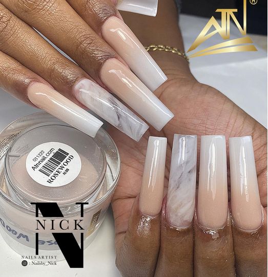 Signature Acrylic Powder – 18 Colors