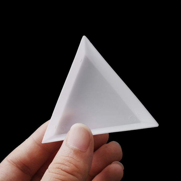 White Plastic Triangle Tray Nail Art | Pack 6 pcs